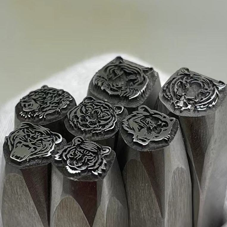 Tijgerkop Ontwerp Metalen Punc - Leatherworking Equipment recensie en prijs