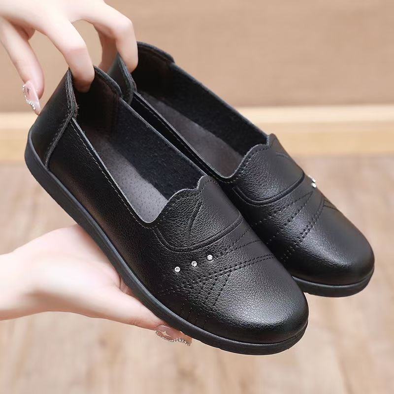 Leren platte schoenen in nude  - Leather Work Flats Women recensie en prijs